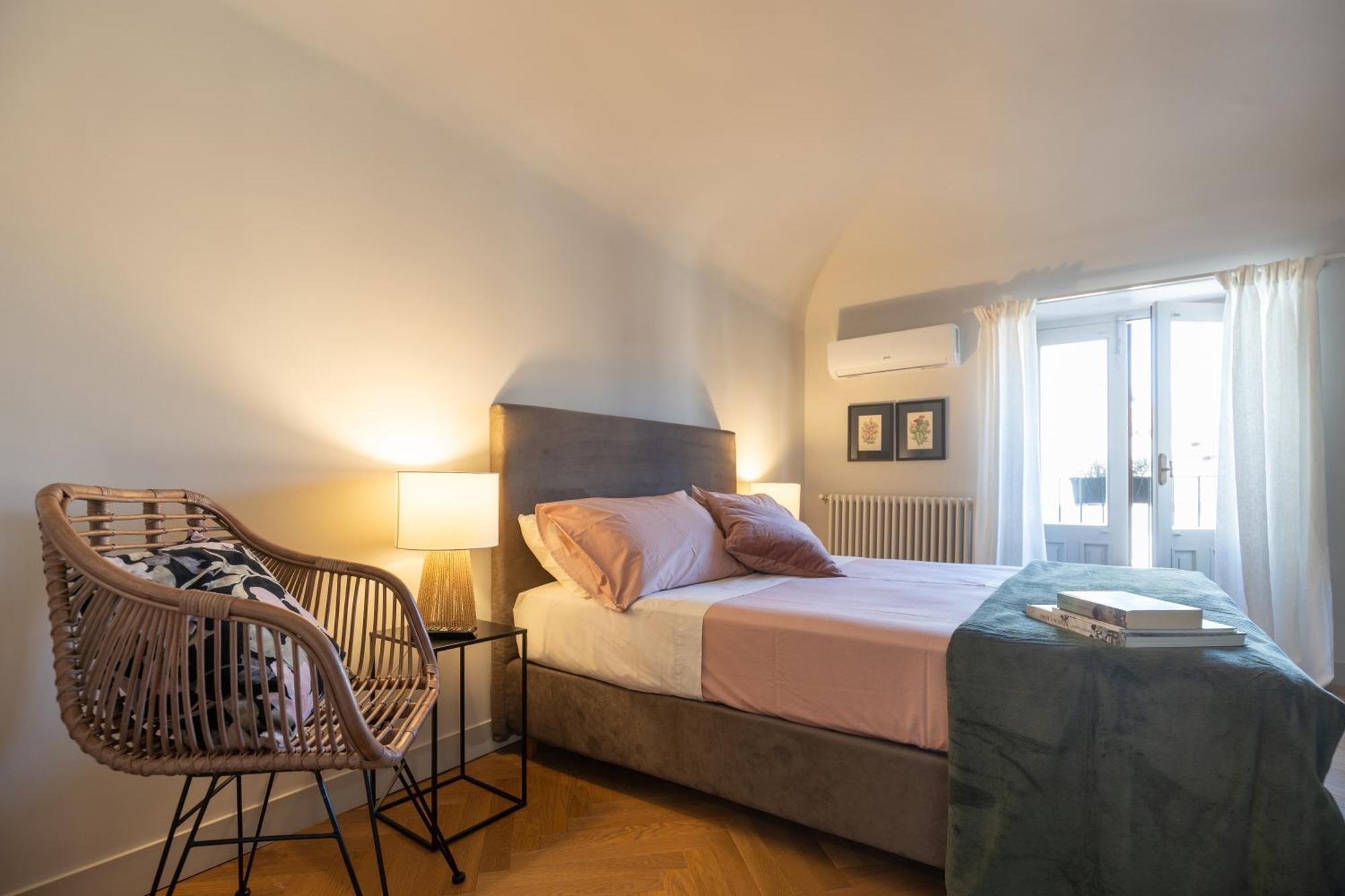 Mirone - Suite Apartments Catania Centro Экстерьер фото