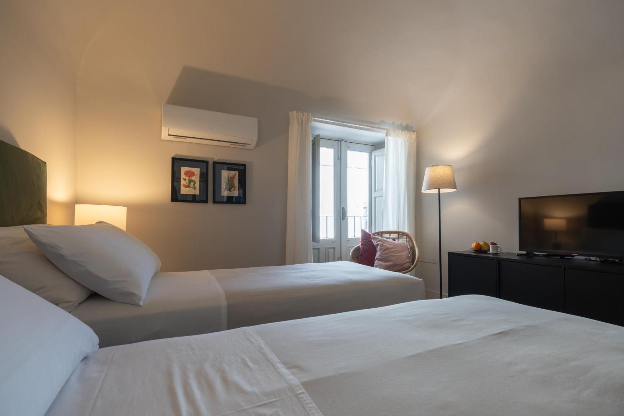 Mirone - Suite Apartments Catania Centro Экстерьер фото