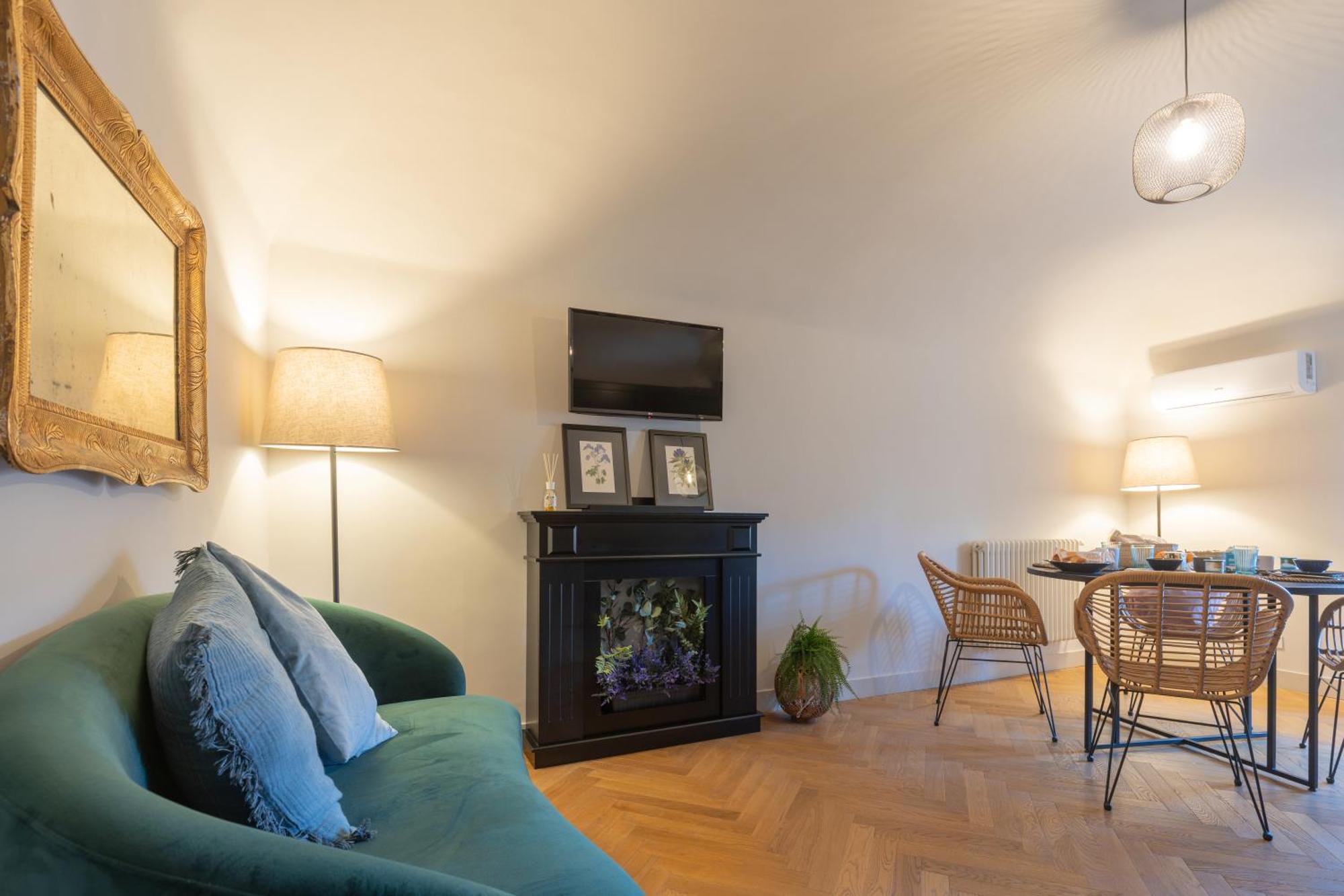 Mirone - Suite Apartments Catania Centro Экстерьер фото
