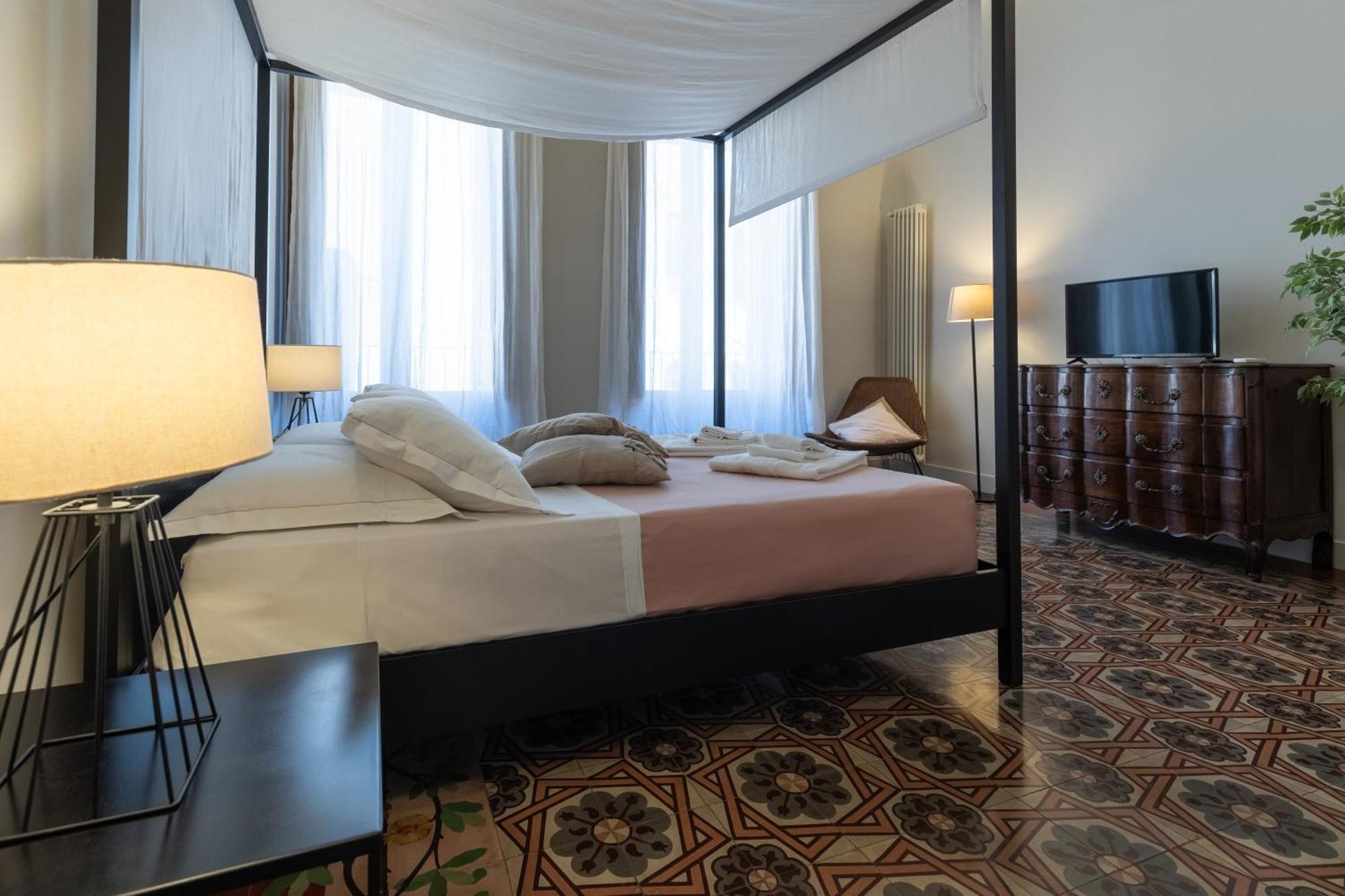 Mirone - Suite Apartments Catania Centro Экстерьер фото
